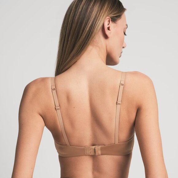 SKIMS Wireless Form T-Shirt Demi Bra, NWTs, 34DD, Onyx - Picture 2 of 3